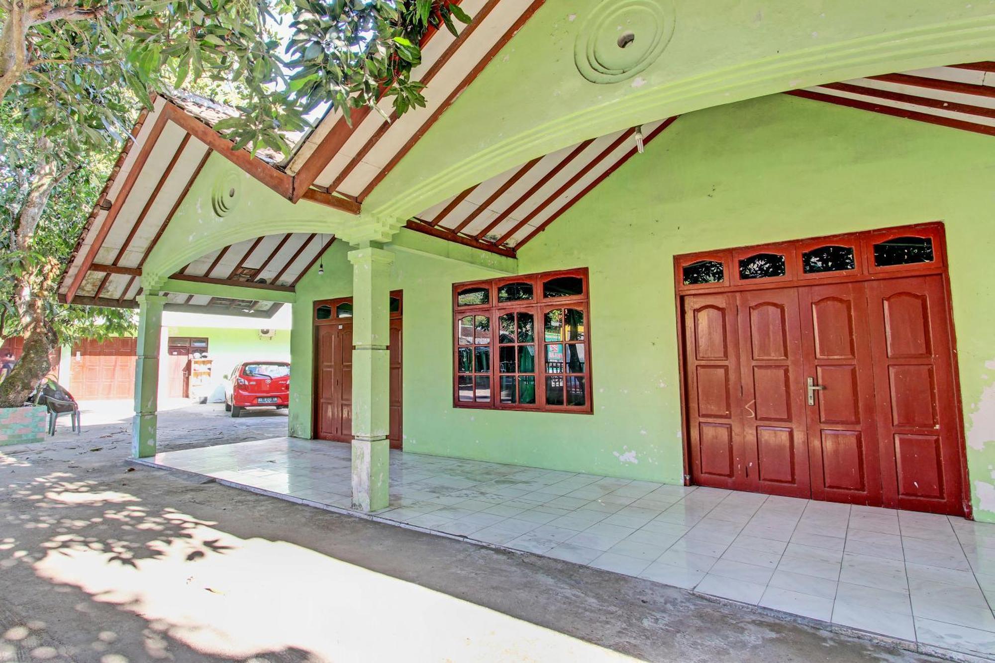 Spot On 93029 Pondok Wisata Sabar Menanti 2 Bantul Εξωτερικό φωτογραφία