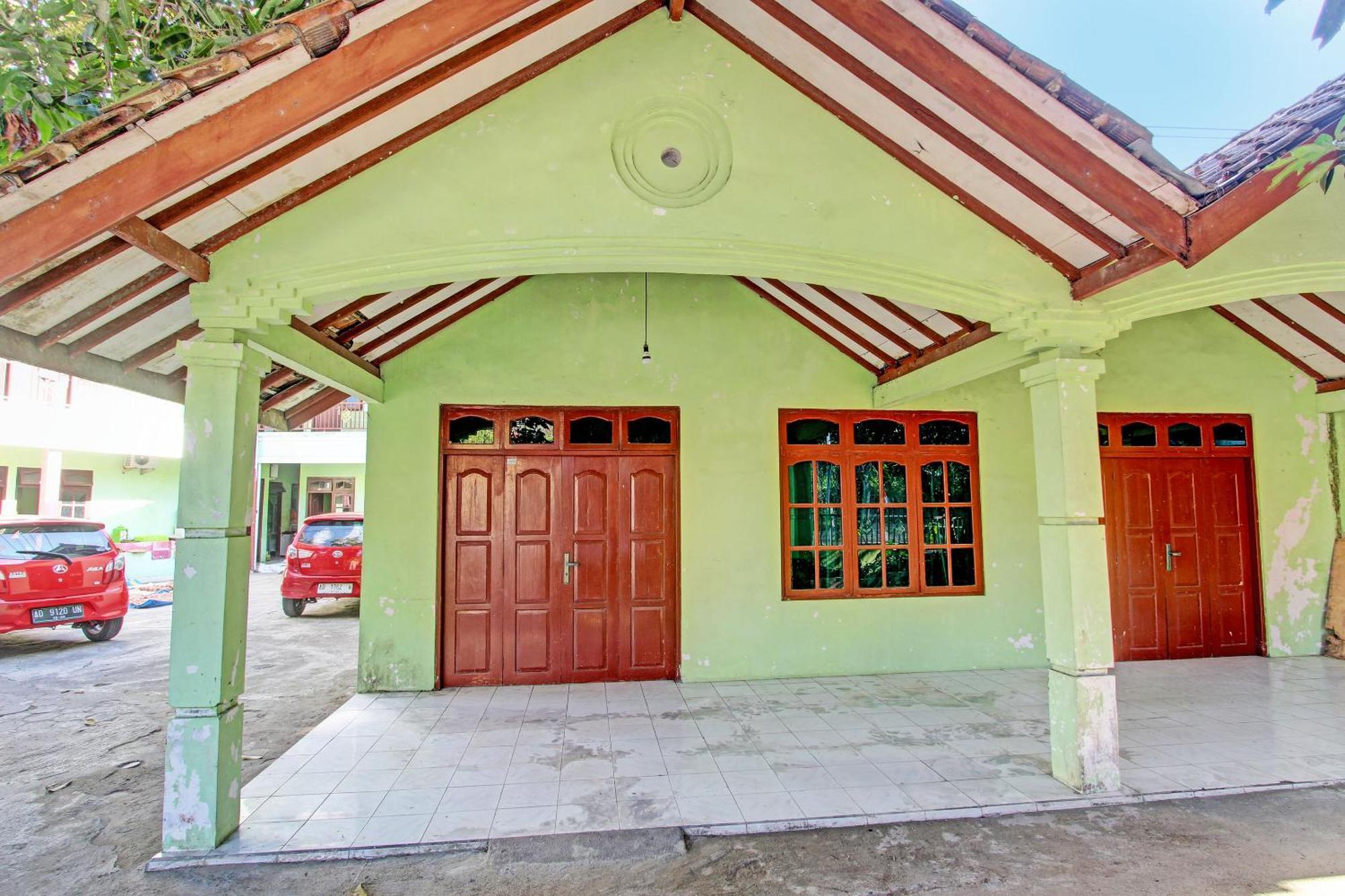 Spot On 93029 Pondok Wisata Sabar Menanti 2 Bantul Εξωτερικό φωτογραφία