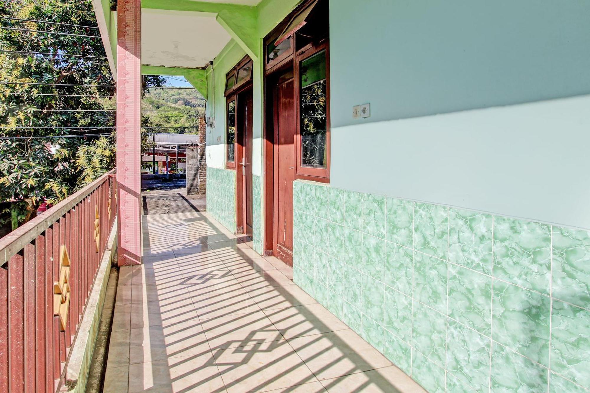 Spot On 93029 Pondok Wisata Sabar Menanti 2 Bantul Εξωτερικό φωτογραφία